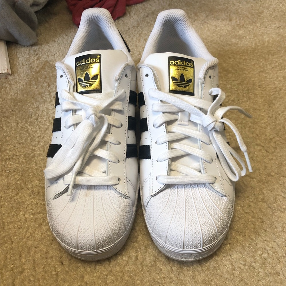 Men’s Adidas Superstar - White with black stripes